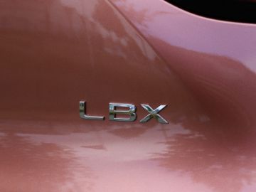 Lexus LBX